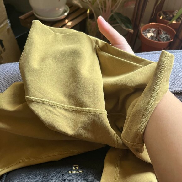 Lululemon Align in Mustard Yellow "28 - Picture 6 of 6